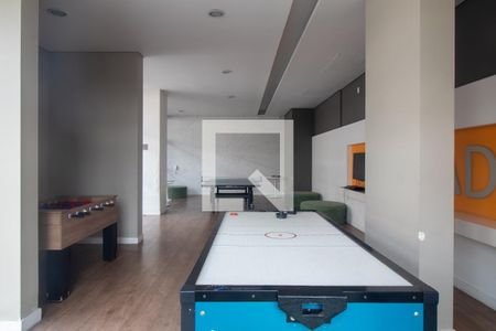 Apartamento para alugar com 65m², 2 quartos e 1 vaga Apartamento para alugar com 65m², 2 quartos e 1 vagaÁrea comum - Sala de Jogos