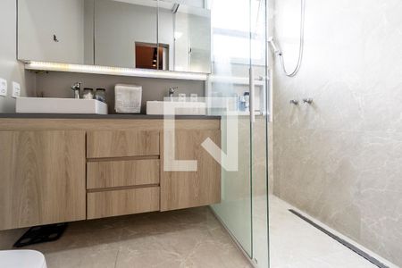 Casa à venda com 450m², 5 quartos e 4 vagas