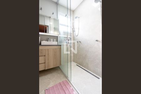 Casa à venda com 450m², 5 quartos e 4 vagas