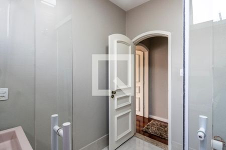 Casa à venda com 450m², 5 quartos e 4 vagas