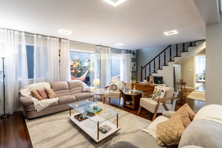 Casa à venda com 450m², 5 quartos e 4 vagas