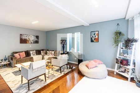 Casa à venda com 450m², 5 quartos e 4 vagas