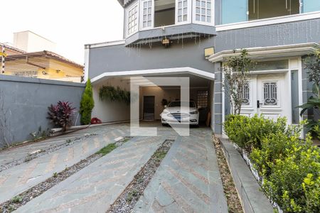 Casa à venda com 450m², 5 quartos e 4 vagas