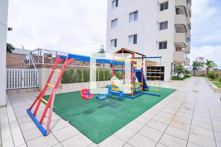 Apartamento para alugar com 100m², 3 quartos e 3 vagasÁrea comum - Playground