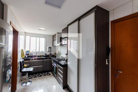 Cozinha de apartamento à venda com 3 quartos, 100m² em Campestre, Santo André