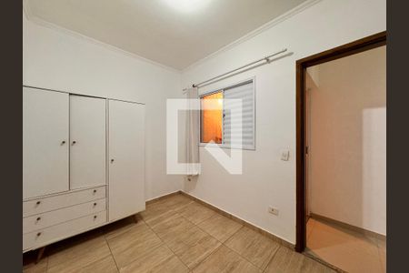 Quarto 1 de apartamento para alugar com 2 quartos, 50m² em Jardim Santo Antônio, Santo André