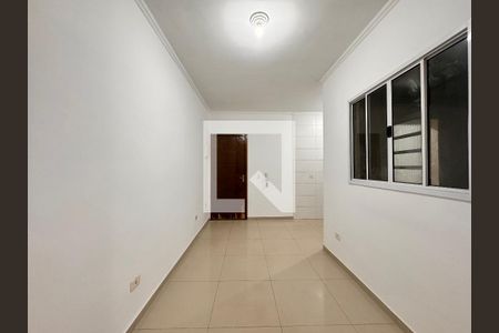 Sala de apartamento para alugar com 2 quartos, 50m² em Jardim Santo Antônio, Santo André