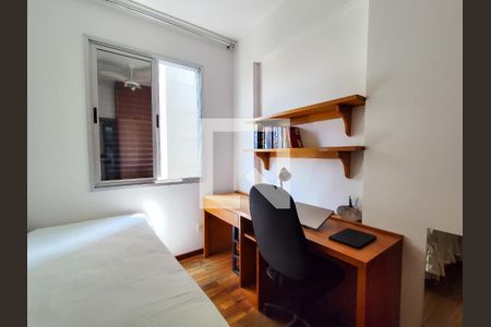 Quarto 1 de apartamento para alugar com 2 quartos, 70m² em Funcionários, Belo Horizonte