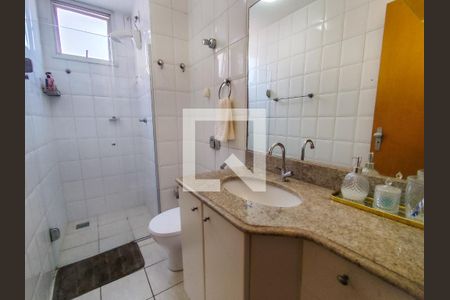 Apartamento para alugar com 70m², 2 quartos e 2 vagasBanheiro 