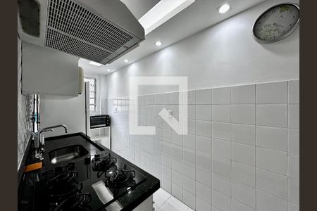 Cozinha de apartamento para alugar com 1 quarto, 43m² em Alto da Boa Vista, São Paulo