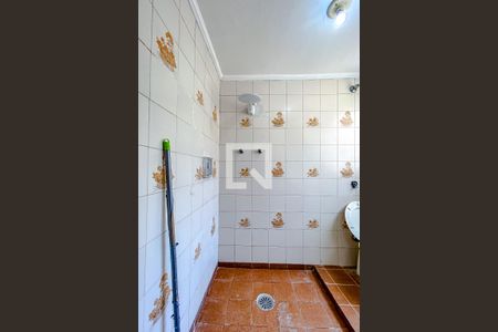 Casa à venda com 150m², 2 quartos e 4 vagasBanheiro