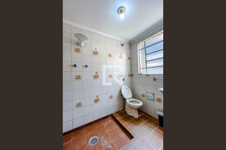 Casa à venda com 150m², 2 quartos e 4 vagasBanheiro