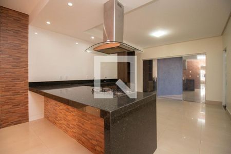 Casa de condomínio à venda com 300m², 3 quartos e 2 vagas Casa de condomínio à venda com 300m², 3 quartos e 2 vagasCozinha