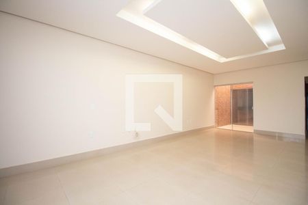 Casa de condomínio à venda com 300m², 3 quartos e 2 vagas Casa de condomínio à venda com 300m², 3 quartos e 2 vagasSala