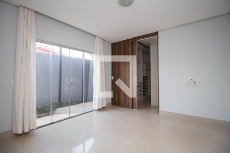 Casa de condomínio à venda com 300m², 3 quartos e 2 vagas Casa de condomínio à venda com 300m², 3 quartos e 2 vagasSuíte 3