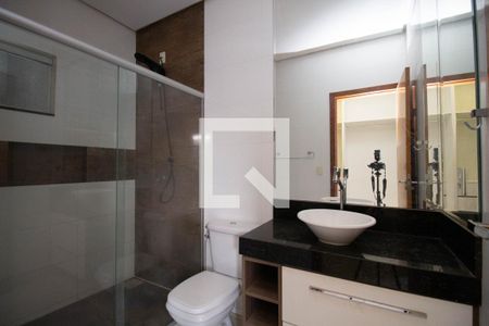 Casa de condomínio à venda com 300m², 3 quartos e 2 vagas Casa de condomínio à venda com 300m², 3 quartos e 2 vagasBanheiro da Suíte 3