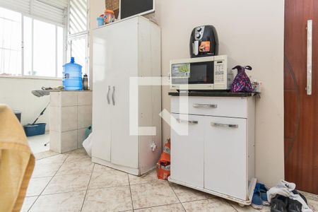 Casa à venda com 155m², 3 quartos e 2 vagas Casa à venda com 155m², 3 quartos e 2 vagasCozinha - Armários