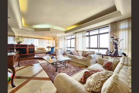 Apartamento à venda com 250m², 4 quartos e 3 vagas Apartamento à venda com 250m², 4 quartos e 3 vagasSala