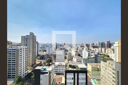 Apartamento à venda com 250m², 4 quartos e 3 vagas Apartamento à venda com 250m², 4 quartos e 3 vagasVista da Sala