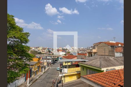 Casa para alugar com 220m², 2 quartos e 1 vaga Casa para alugar com 220m², 2 quartos e 1 vagaVista