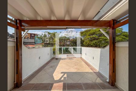 Casa para alugar com 220m², 2 quartos e 1 vaga Casa para alugar com 220m², 2 quartos e 1 vagaÁrea gourmet