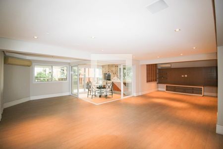 Sala de apartamento à venda com 3 quartos, 220m² em Chácara Itaim, São Paulo