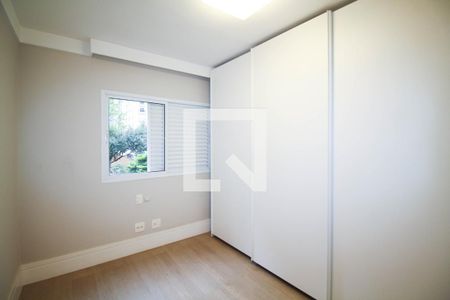 Apartamento à venda com 220m², 3 quartos e 2 vagas Apartamento à venda com 220m², 3 quartos e 2 vagasSuíte 3