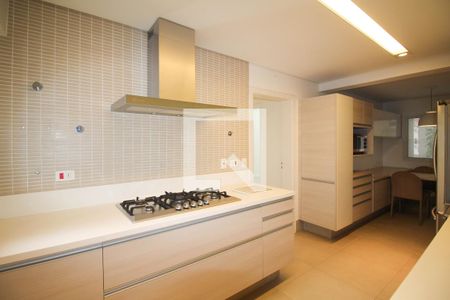 Apartamento à venda com 220m², 3 quartos e 2 vagas Apartamento à venda com 220m², 3 quartos e 2 vagasCozinha