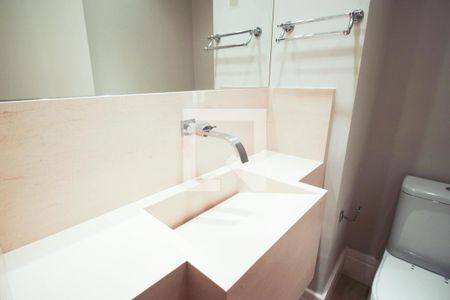 Lavabo de apartamento à venda com 3 quartos, 220m² em Chácara Itaim, São Paulo