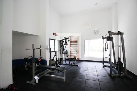 Apartamento à venda com 220m², 3 quartos e 2 vagas Apartamento à venda com 220m², 3 quartos e 2 vagasÁrea comum - Academia