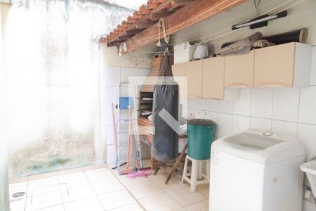 Casa para alugar com 600m², 3 quartos e 4 vagas Casa para alugar com 600m², 3 quartos e 4 vagasÁrea de Serviço