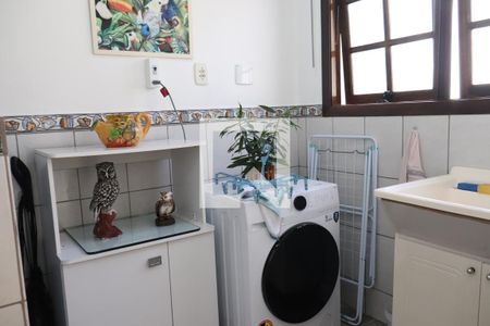 Casa à venda com 93m², 2 quartos e 1 vagaLavanderia