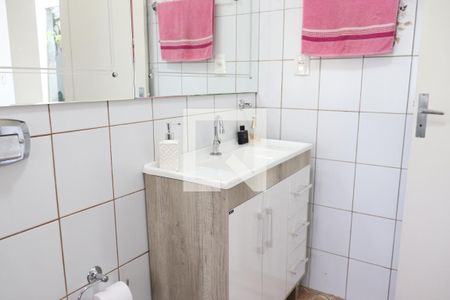 Casa à venda com 93m², 2 quartos e 1 vagaBanheiro da Suíte