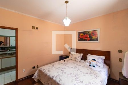 Casa à venda com 280m², 4 quartos e 5 vagasSuíte 02