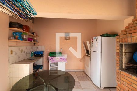 Casa à venda com 280m², 4 quartos e 5 vagasChurrasqueira