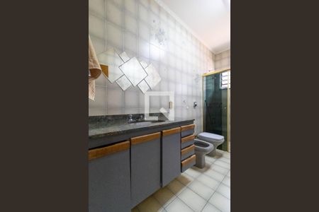 Casa à venda com 280m², 4 quartos e 5 vagasBanheiro