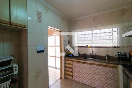 Casa à venda com 280m², 4 quartos e 5 vagasCozinha