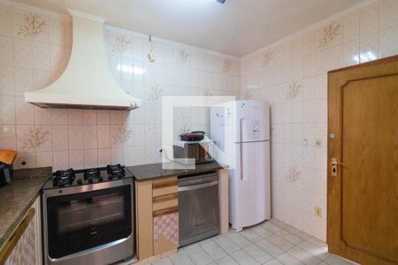 Casa à venda com 280m², 4 quartos e 5 vagasCozinha