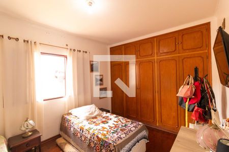 Casa à venda com 280m², 4 quartos e 5 vagasQuarto 01