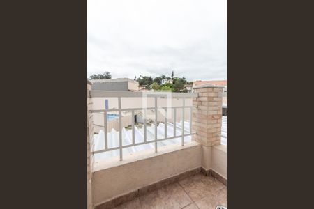 Casa de condomínio para alugar com 120m², 3 quartos e 2 vagas Casa de condomínio para alugar com 120m², 3 quartos e 2 vagasSuíte - Varanda
