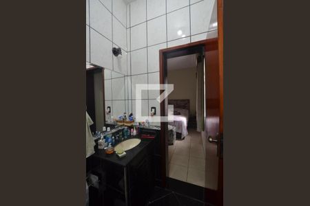 Casa à venda com 240m², 3 quartos e 3 vagasQuarto 1 Suite