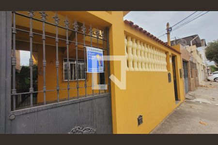 Casa à venda com 240m², 3 quartos e 3 vagasFachada