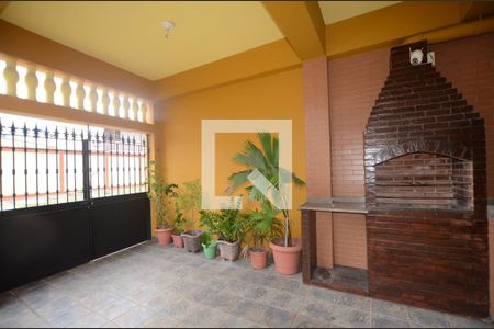 Casa à venda com 240m², 3 quartos e 3 vagasQuintal /Churrasqueira