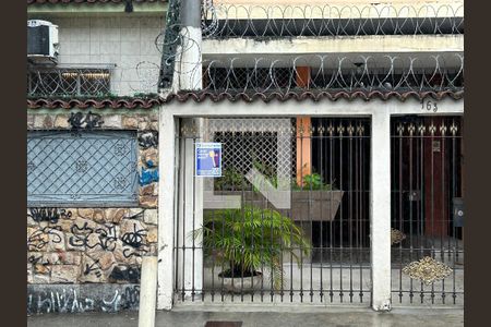 Apartamento para alugar com 70m², 2 quartos e 1 vagaFachada _ plaquinha