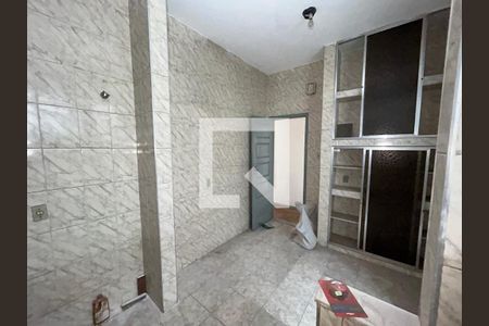 Apartamento para alugar com 70m², 2 quartos e 1 vagaCozinha