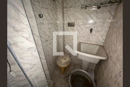 Apartamento para alugar com 70m², 2 quartos e 1 vagaBanheiro e área de serviço