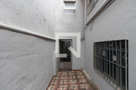 Casa à venda com 400m², 3 quartos e 1 vagaCorredor externo