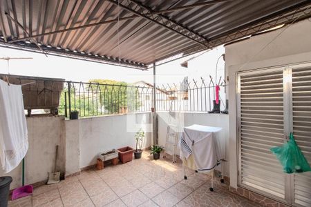 Casa à venda com 400m², 3 quartos e 1 vagaÁrea de Serviço 2