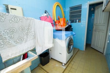 Casa à venda com 197m², 2 quartos e 3 vagasÁrea de Serviço