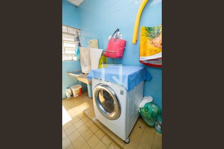 Casa à venda com 197m², 2 quartos e 3 vagasÁrea de Serviço